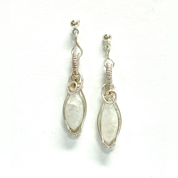 HANDMADE Elegant Genuine Moonstone Hand Wrapped Dangle Earrings, Gift for Her - Picture 3 of 8